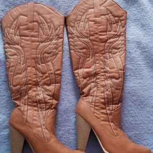 Cowgirl knee high boots with block heel. New.